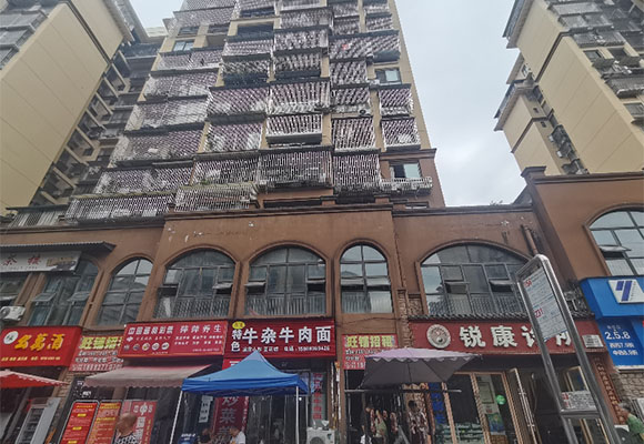 拉菲小鎮(zhèn)商業(yè)房第一次變賣