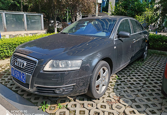 川AS91K2奧迪A6-奧迪牌FV7321CVT小型轎車一輛（3）